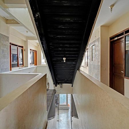 בנדונג Oyo 1699 Verona Residence מראה חיצוני תמונה