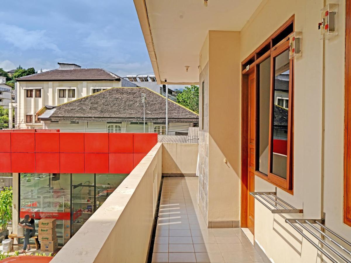בנדונג Oyo 1699 Verona Residence מראה חיצוני תמונה