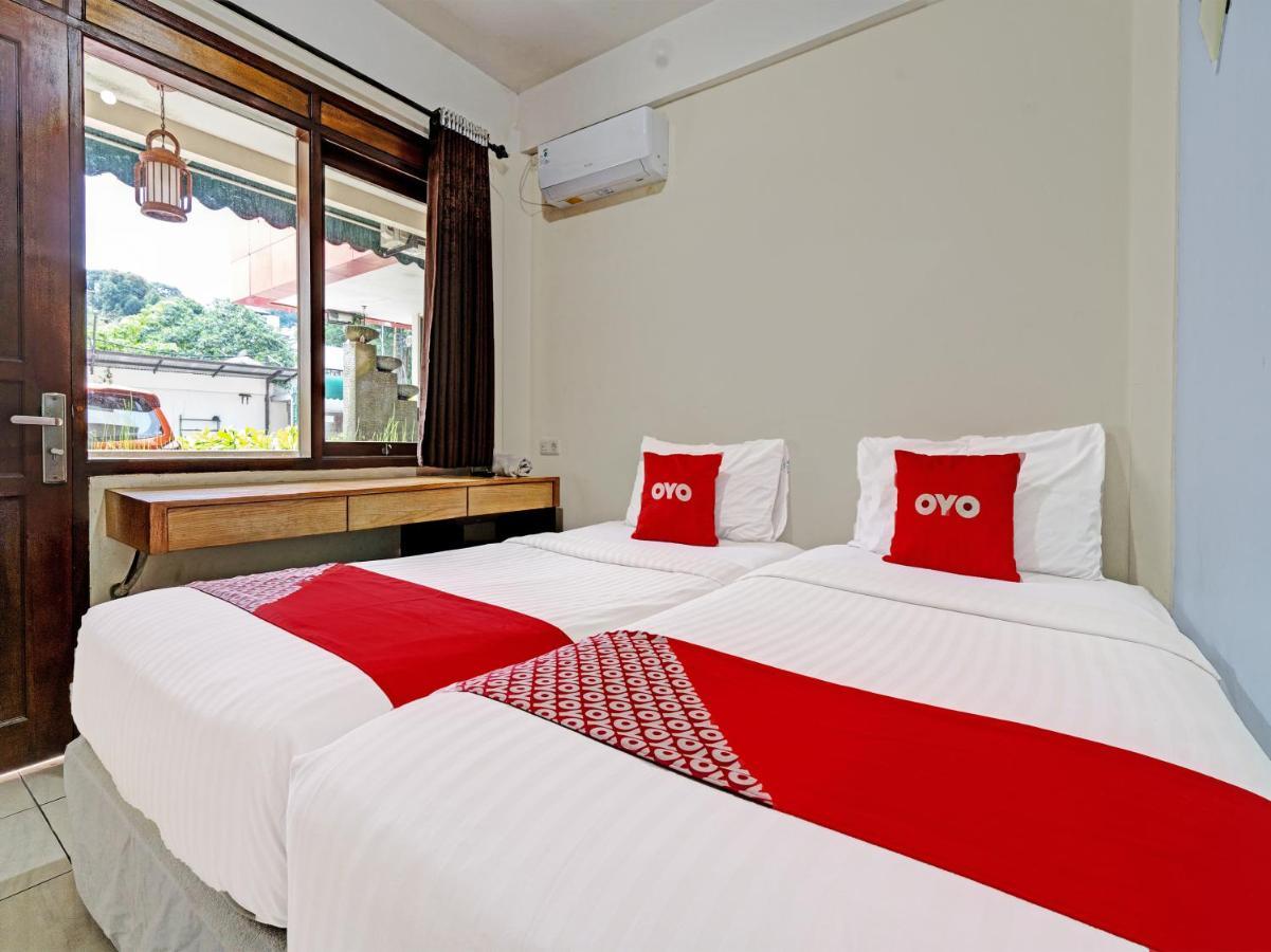 בנדונג Oyo 1699 Verona Residence מראה חיצוני תמונה
