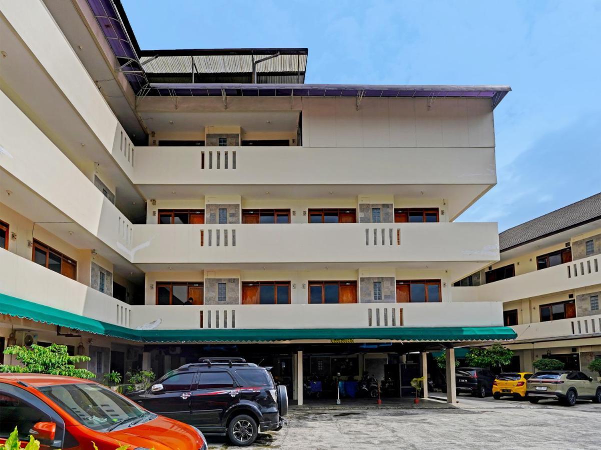 בנדונג Oyo 1699 Verona Residence מראה חיצוני תמונה