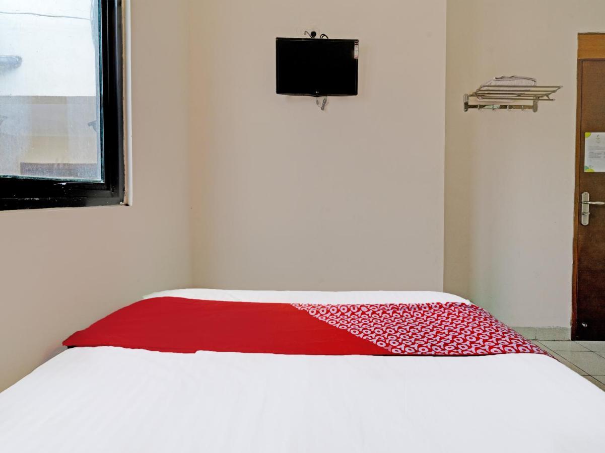 בנדונג Oyo 1699 Verona Residence מראה חיצוני תמונה