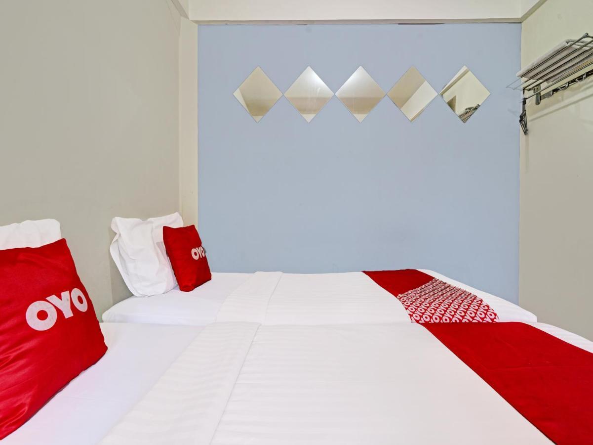 בנדונג Oyo 1699 Verona Residence מראה חיצוני תמונה
