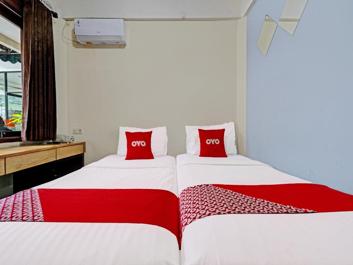בנדונג Oyo 1699 Verona Residence מראה חיצוני תמונה